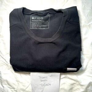 Svay Longsleeve Scrub Top